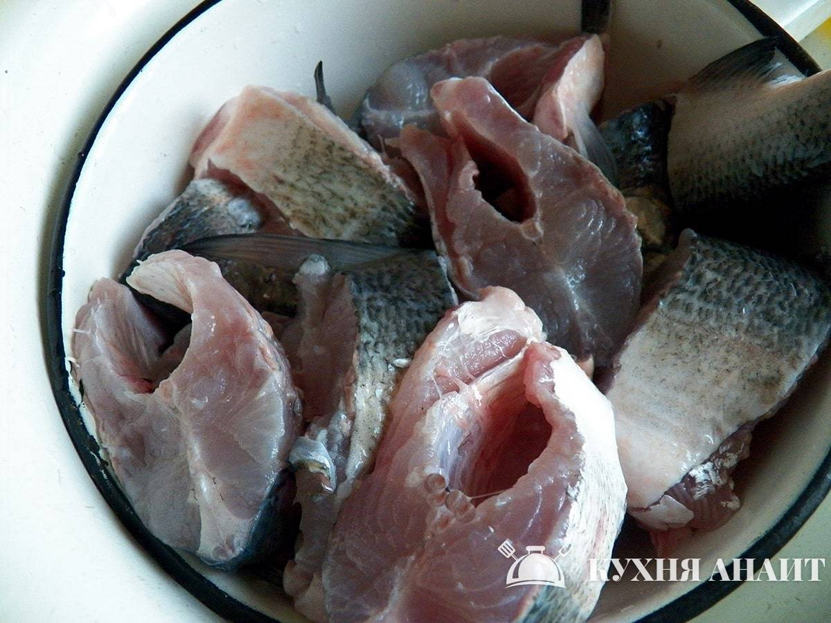 Как быстро разморозить рыбу: 5 способов