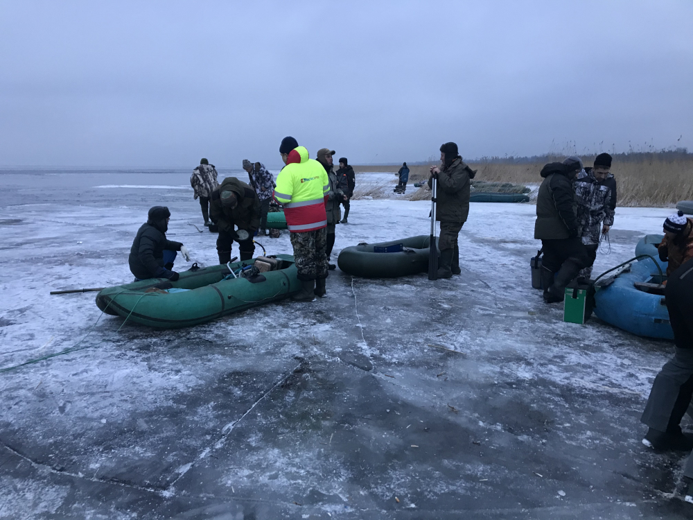 Новости с водоемов питерский клуб. Шальдиха Ладожское озеро. Зимняя рыбалка на Ладоге 2020. Ниж. Шальдиха (Ладожское озеро). Рыбалка на Ладоге в марте.