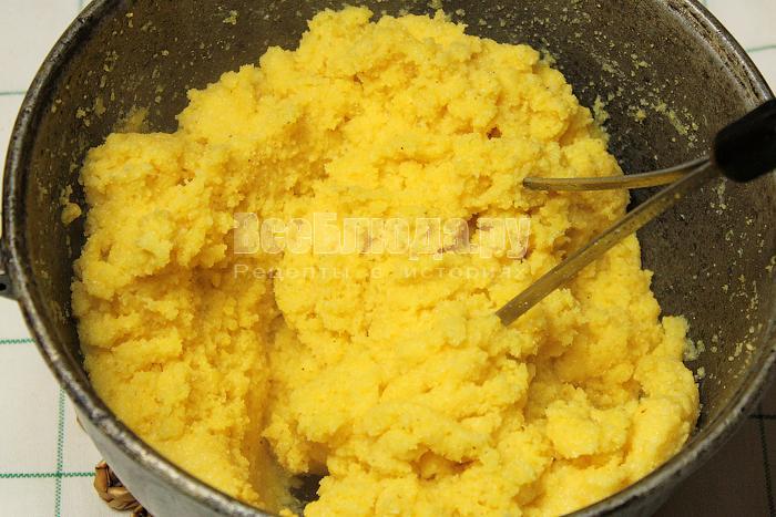 Мамалыга для рыбалки из кукурузной муки и крупы - 2 рецепта