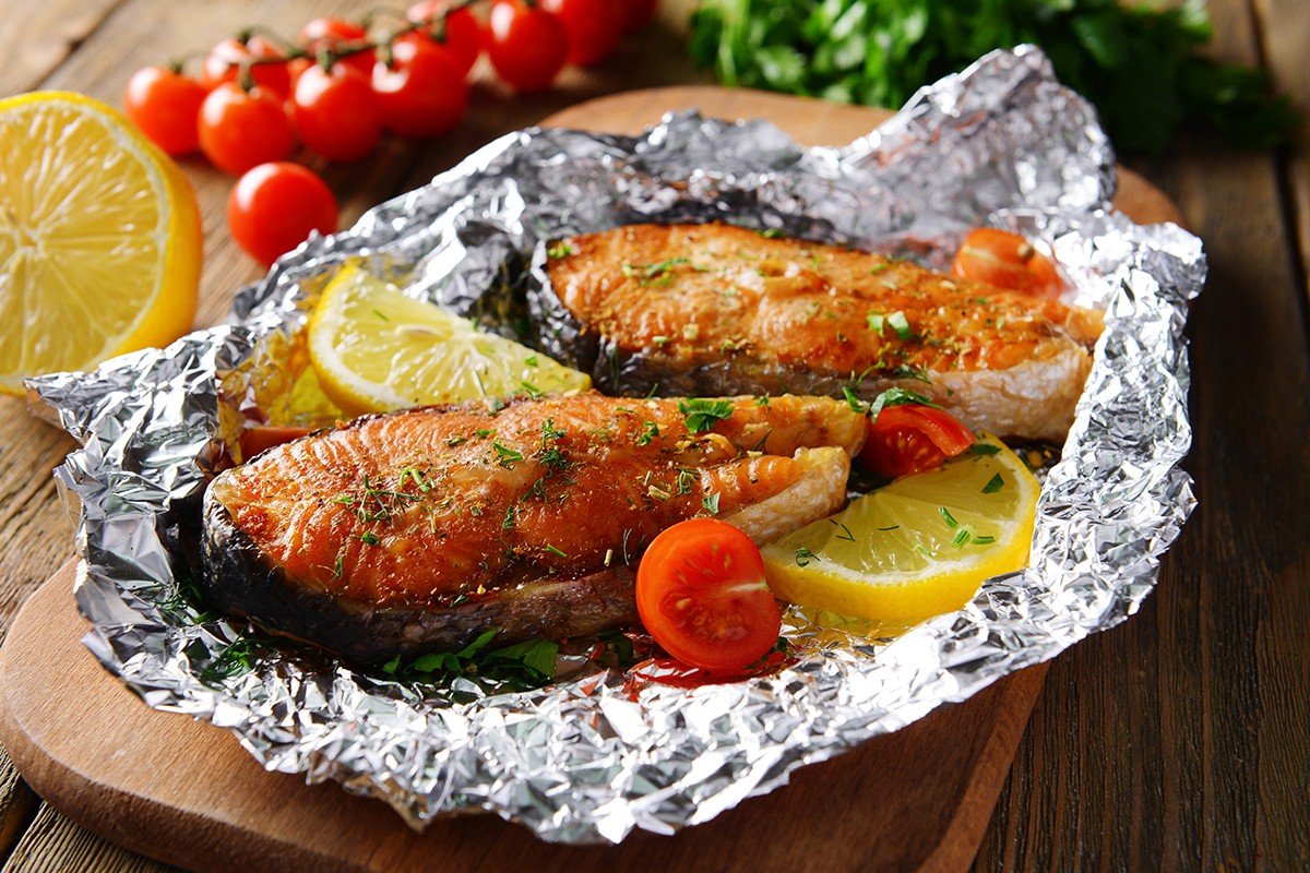 Рыба в духовке в фольге — 12 рецептов запекания