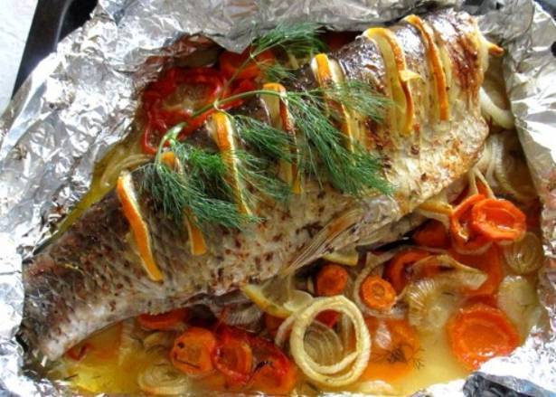 Рыба, запеченная в духовке целиком или филе - рецепты приготовления вкусных блюд с фото