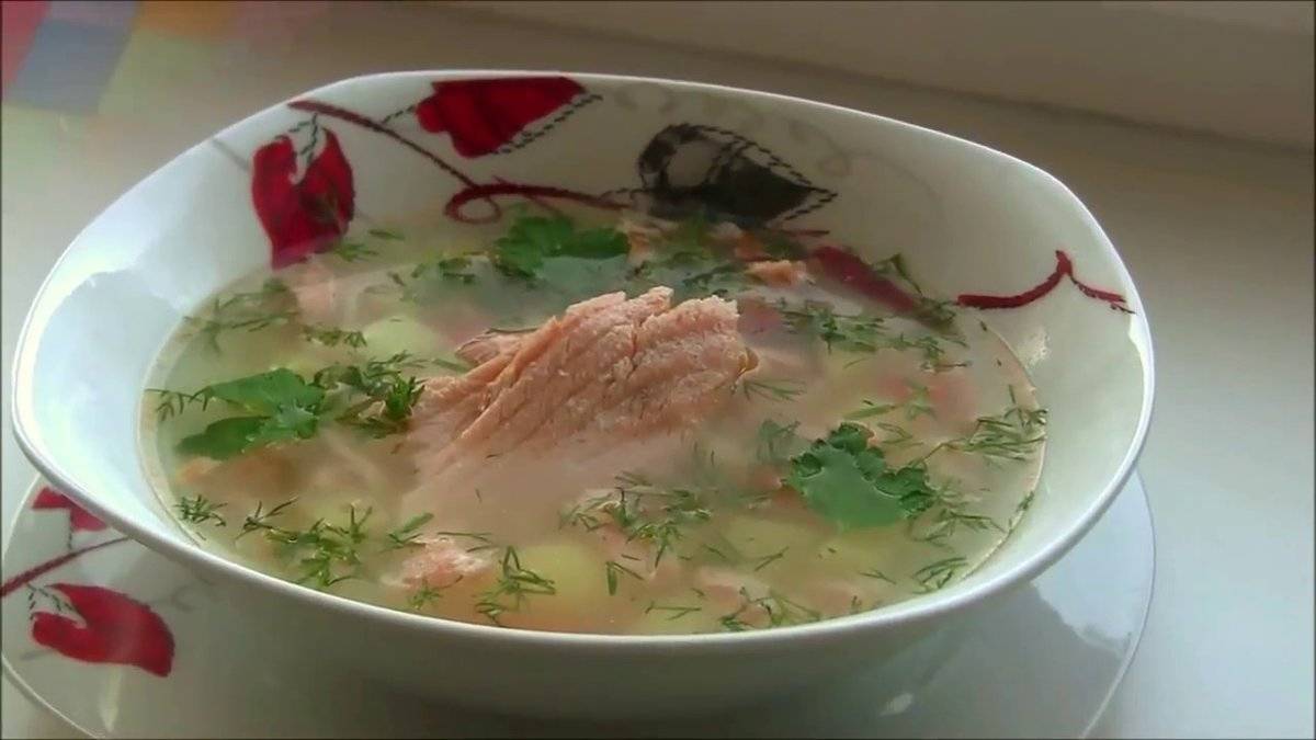 Уха из горбуши – сытный, аппетитный суп для всей семьи!
