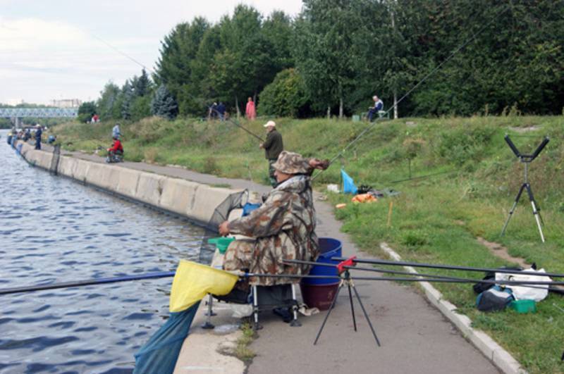Рыбалка на химкинском водохранилище: места и особенности