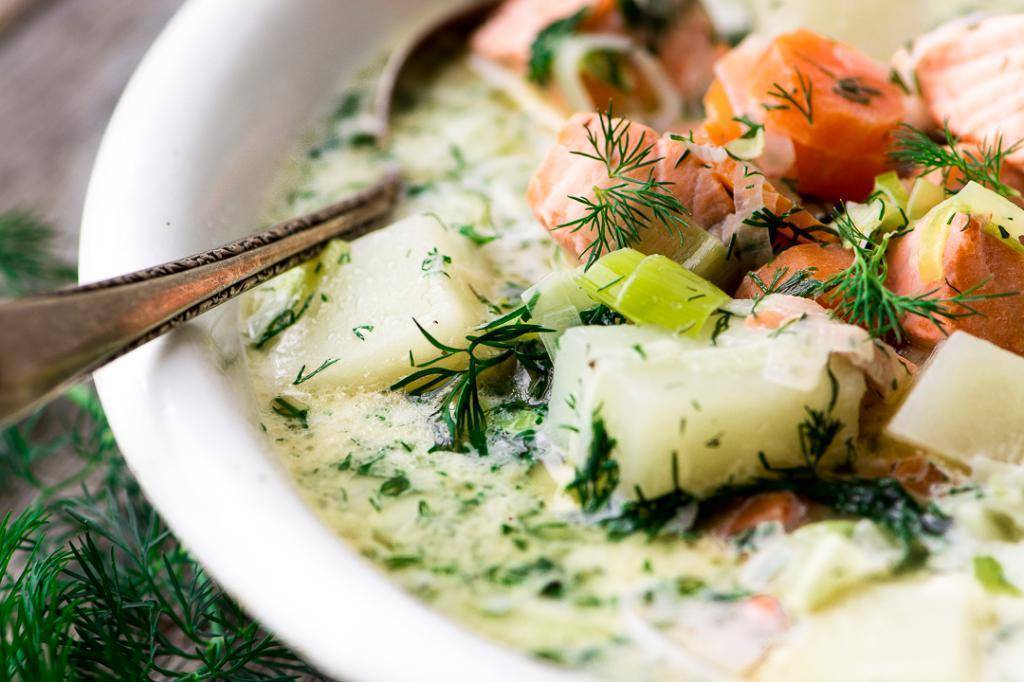 Уха из форели - 15 простых и вкусных рецептов приготовления