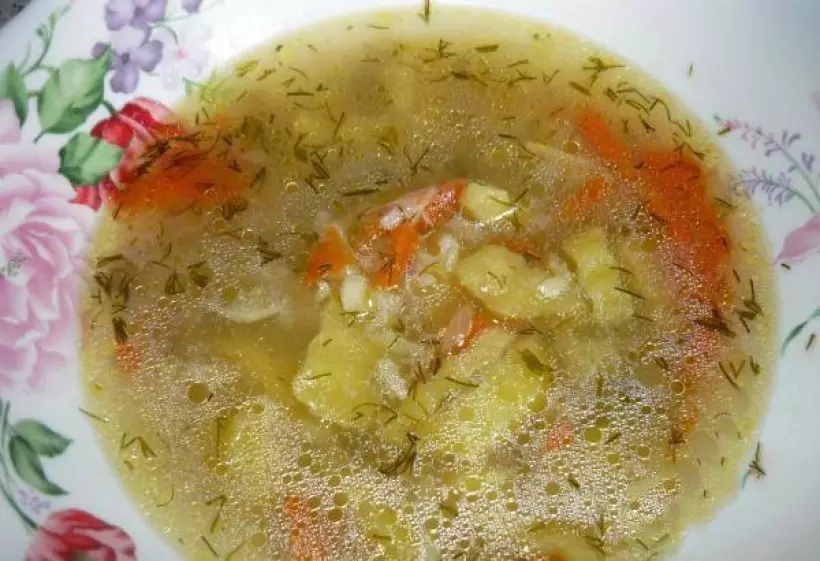 Рецепт ухи в домашних условиях: готовим вкусный рыбный суп из карпа и судака