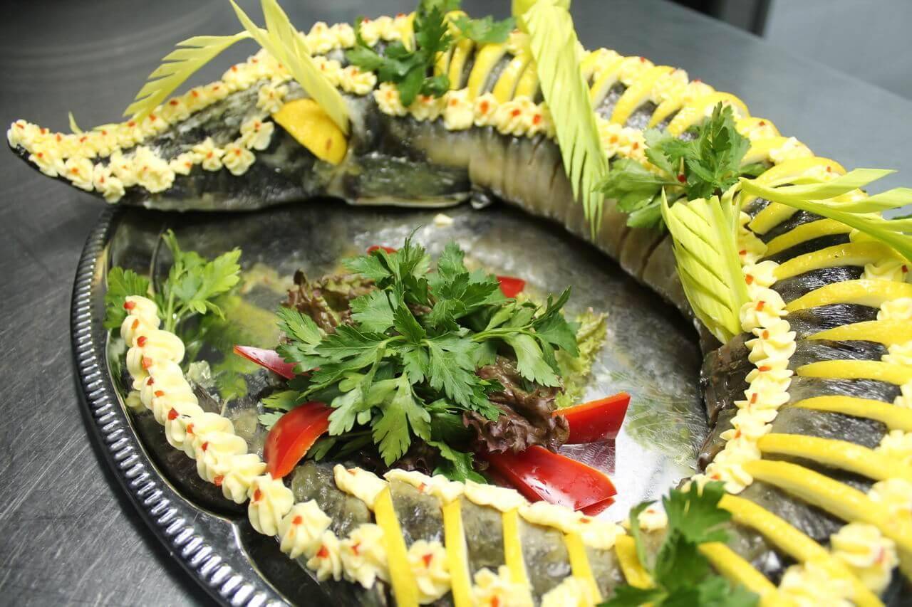 Осетр: рецепты приготовления деликатесных кушаний и шедевров из «царской рыбы» для тех, кто ценит свое здоровье и время