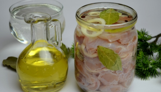 Рыба в маринаде с морковью и луком в уксусе
