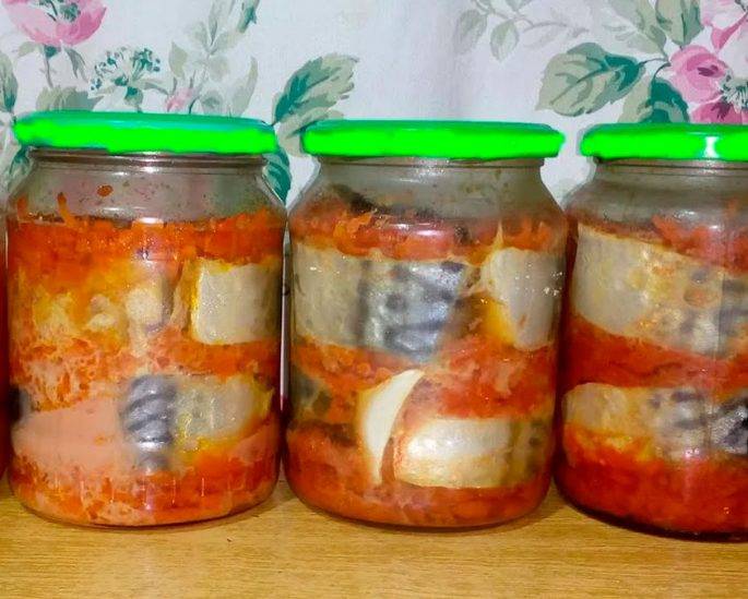 Консервация помидор скумбрия на зиму рецепты. салат из скумбрии на зиму