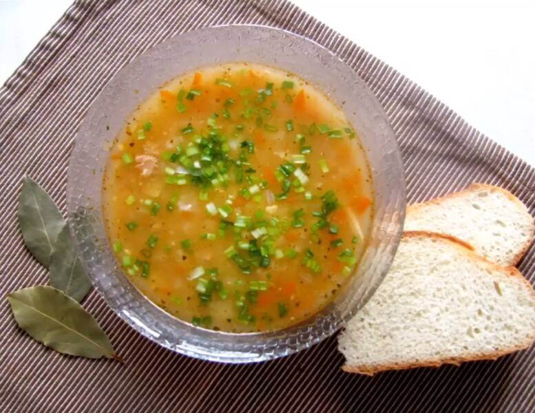 Как вкусно приготовить рыбный суп из консервов