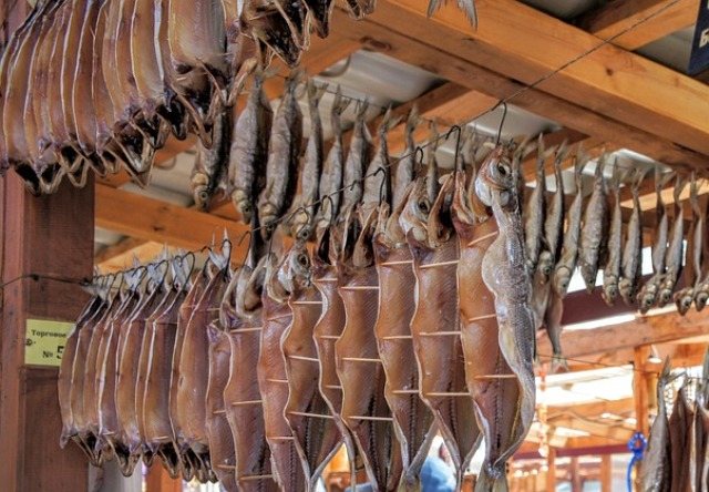 Как засушить рыбу в домашних условиях:процесс,рыба для сушки,места в квартире и доме и как лучше повесить рыбу
