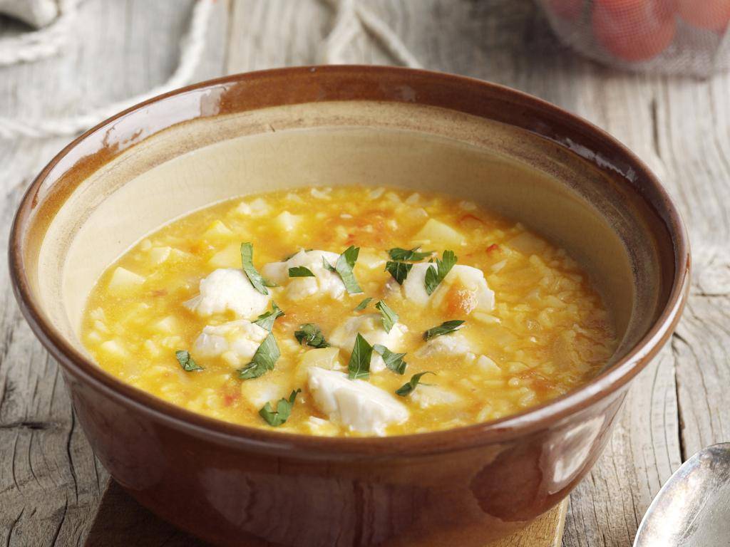 Как сварить суп из консервов сайры с картошкой - 5 вкусных рецептов