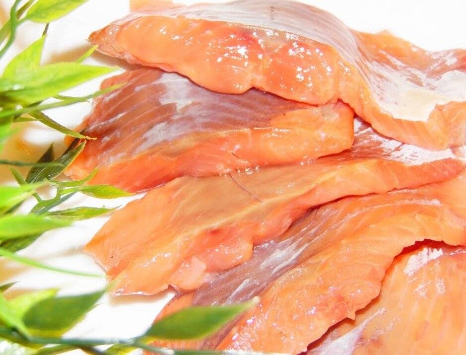 Как вкусно солить нерку в домашних условиях: рецепты засолки красной рыбы с фото