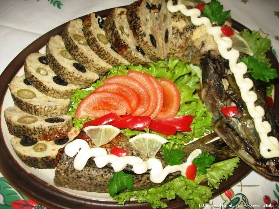 Фаршированная щука "праздничная"