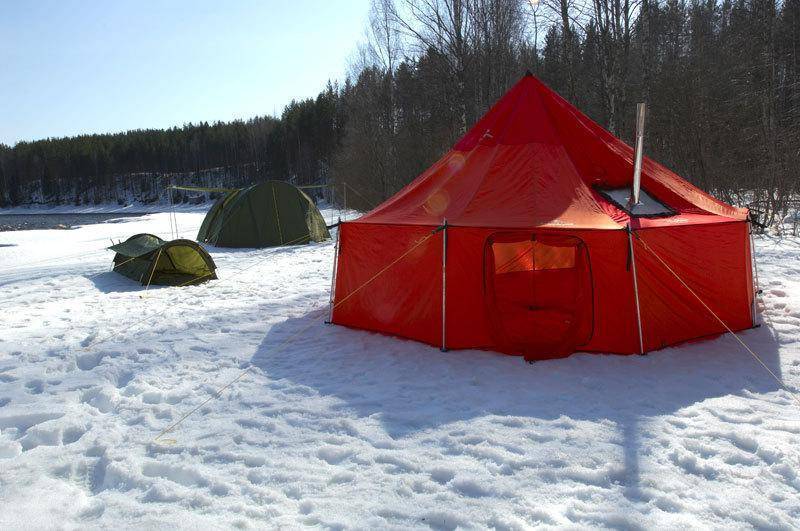 Как выбрать печь для зимней палатки для рыбалки?