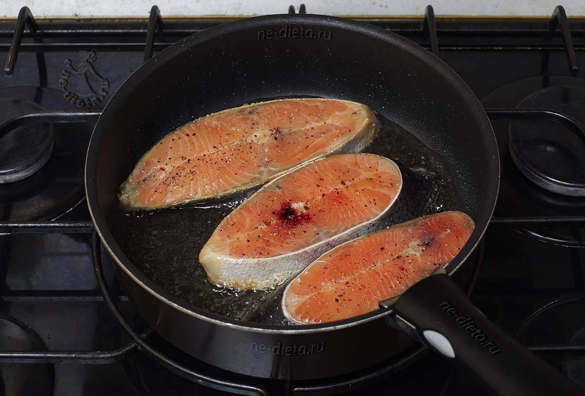 Как приготовить стейк из лосося и пожарить стейки на сковороде
