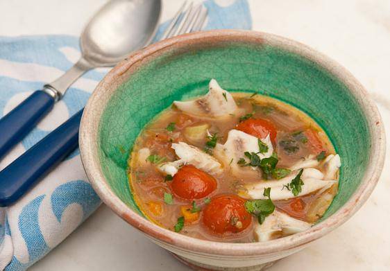 Рыбный суп из консервов — 7 рецептов приготовления