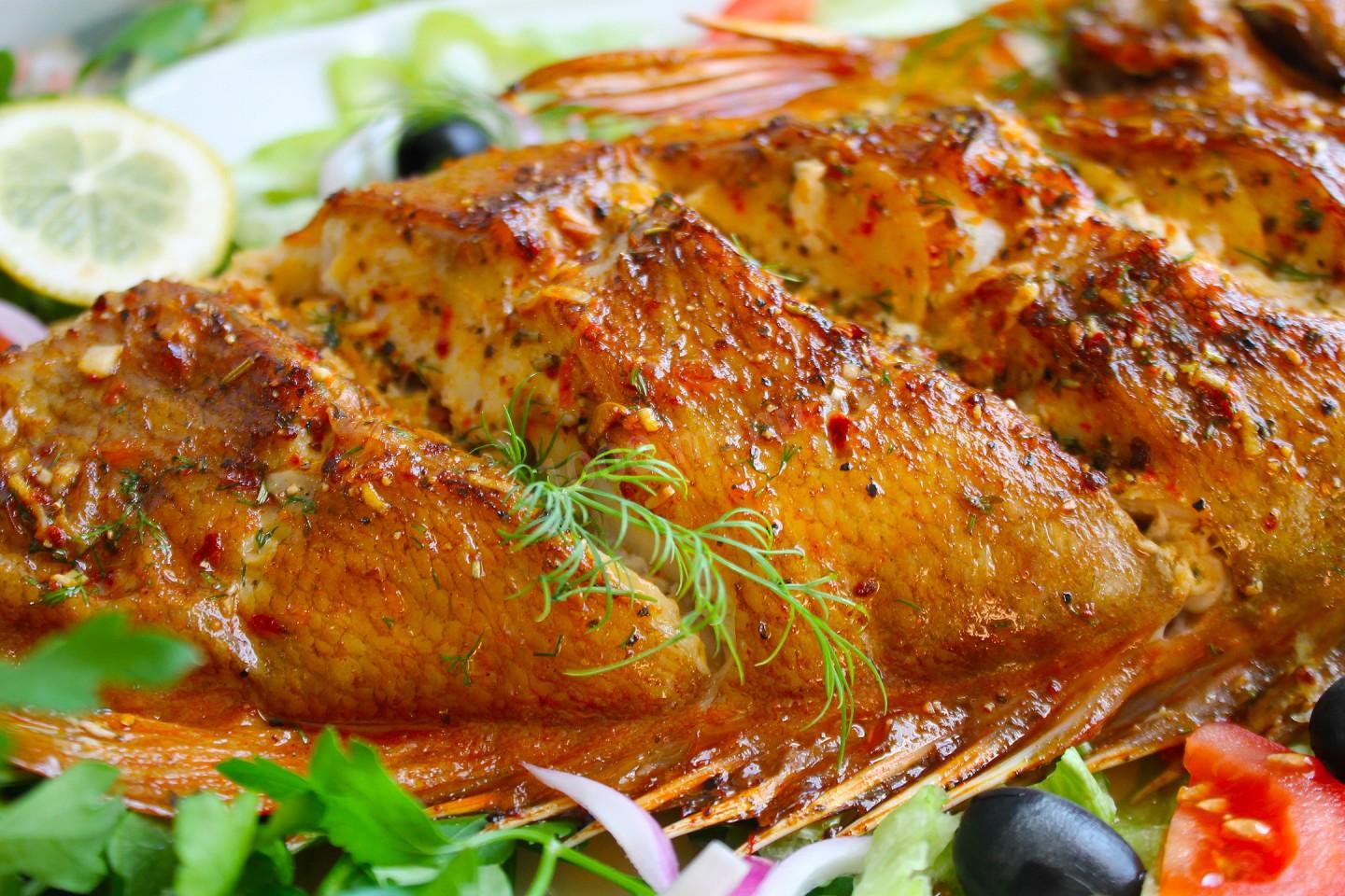 Как приготовить морского окуня в духовке? простые и вкусные рецепты приготовления
