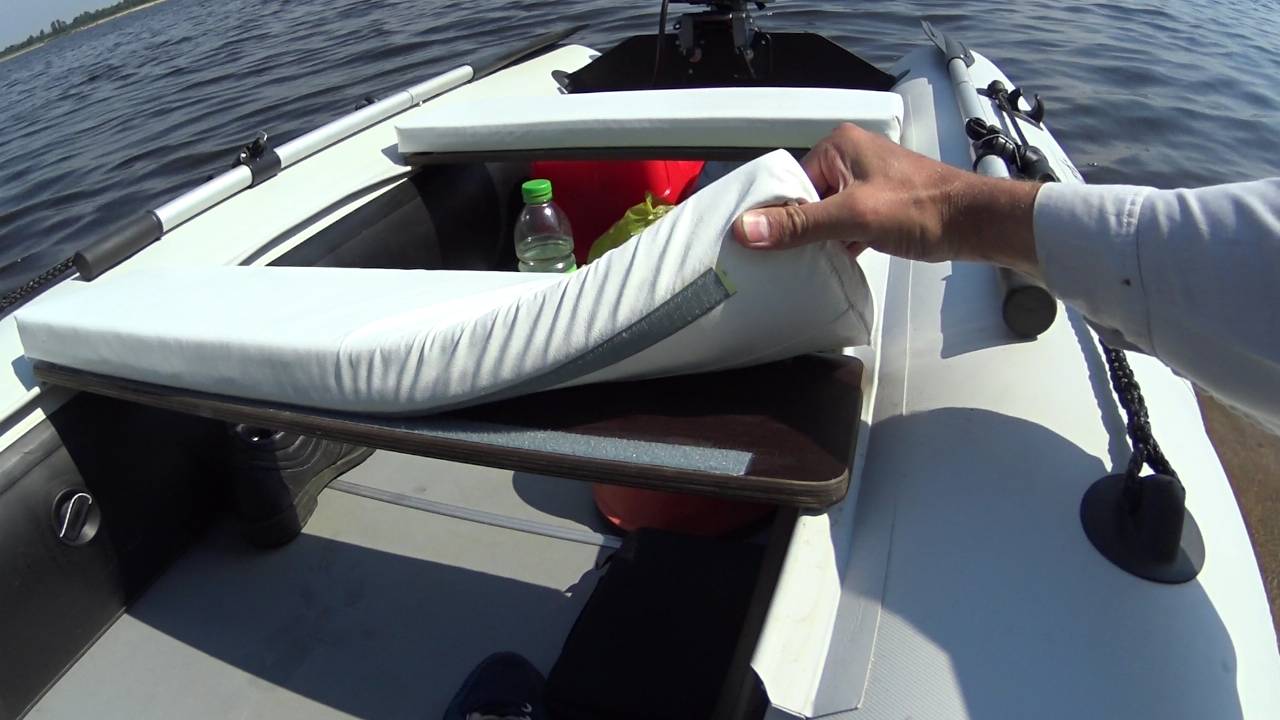 Как отремонтировать лодку пвх своими руками (транец, швы, дно, киль, клапана и уключины)