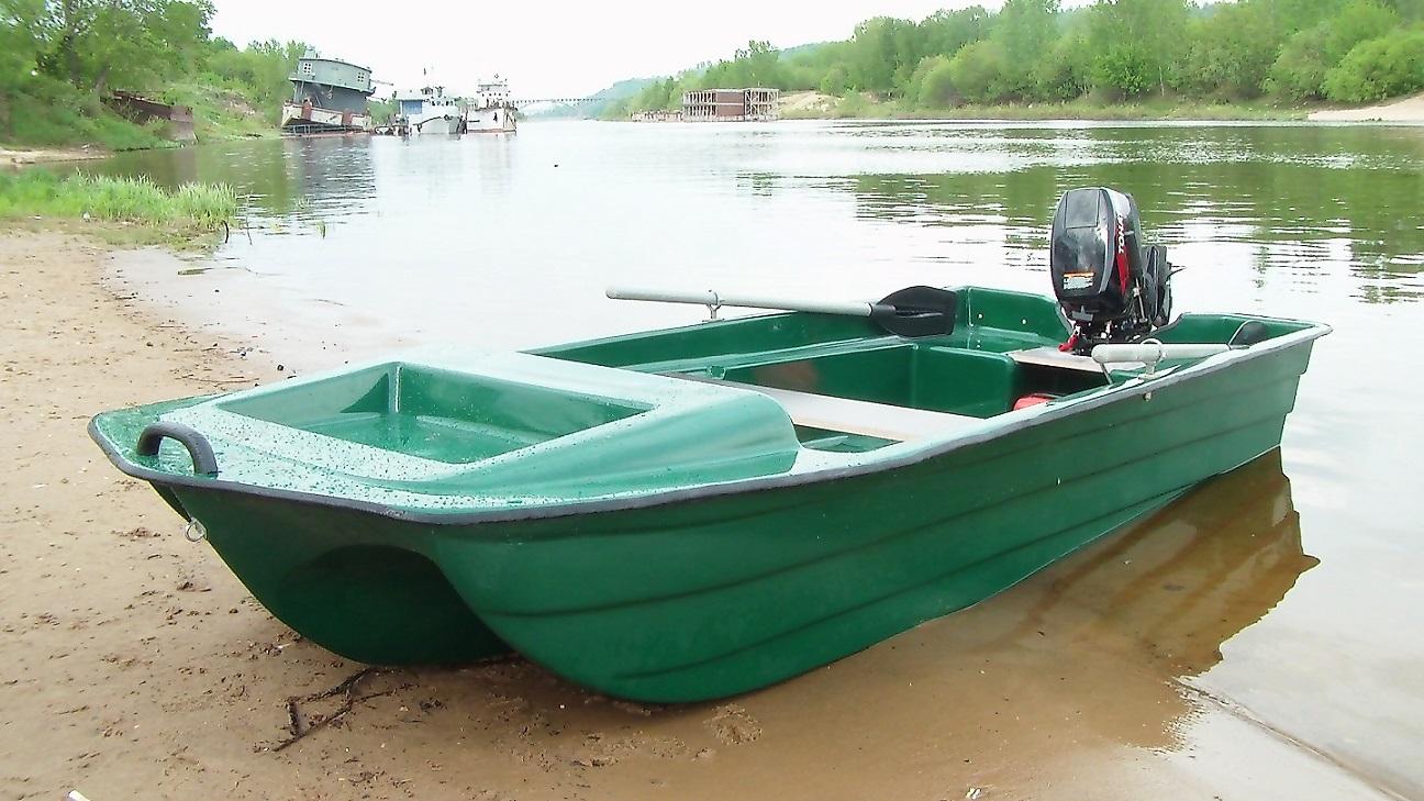 Купить лодку бу в нижегородской области. Лодка стеклопластиковая Стрингер-350. Лодка Фокс 350. Лодка Пеликан стеклопластиковая. Стеклопластиковая лодка "Фокс"310.