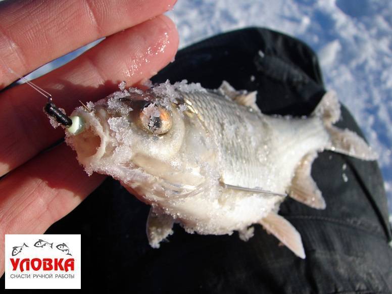 Какими способами привязать зимние мормышки к леске