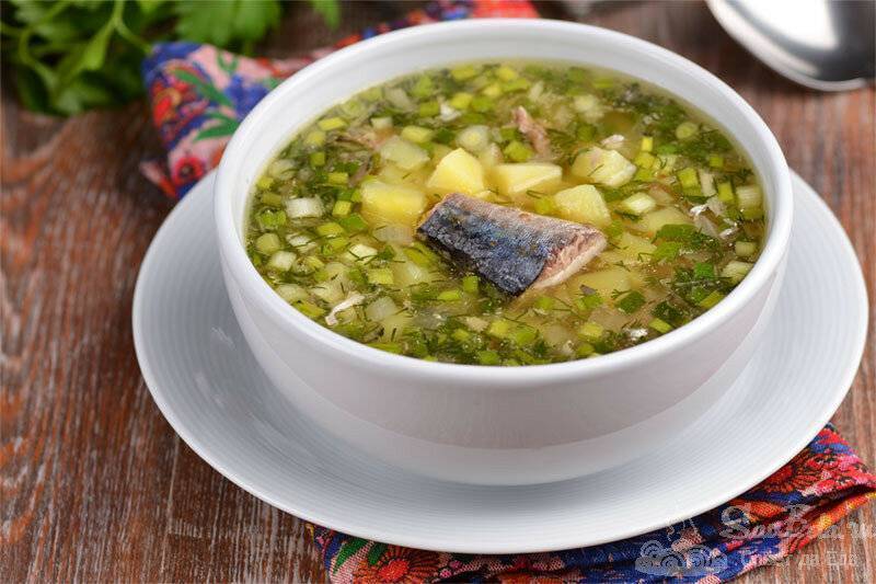 Суп из сайры - ну очень быстрый обед: рецепт с фото и видео