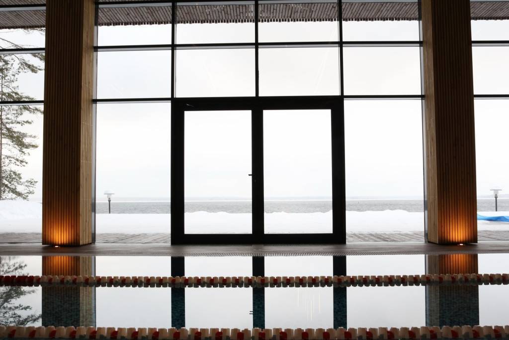 Коприно: спа-отель с бассейном на рыбинском водохранилище. отзыв об отеле бухта коприно, стоит ли там отдыхать?