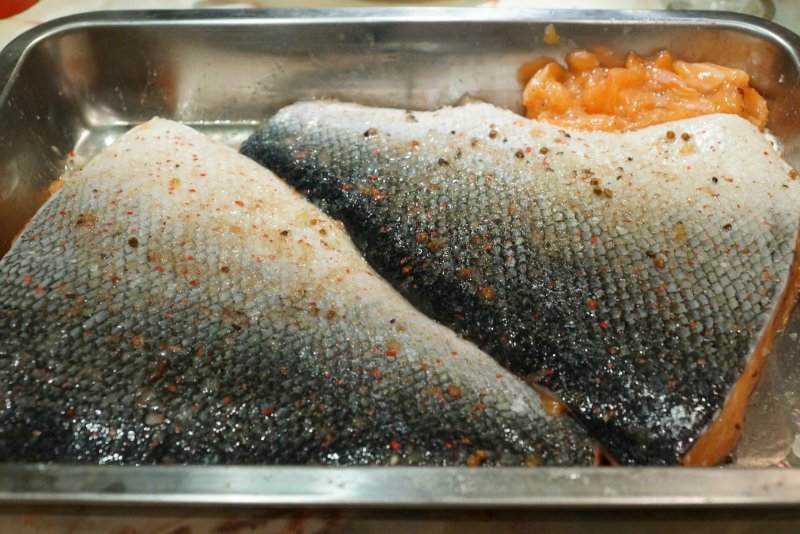 Как солить и мариновать рыбу — 5 простых рецептов засолки рыбы