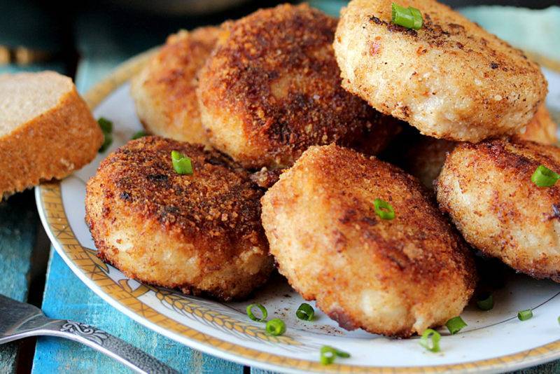 Рыбные котлеты - 5 очень вкусных рецептов с фото пошагово