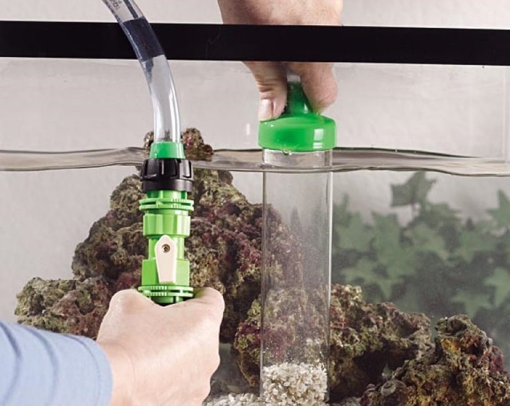 Как правильно чистить аквариум в домашних условиях: стенки, грунт, фильтр