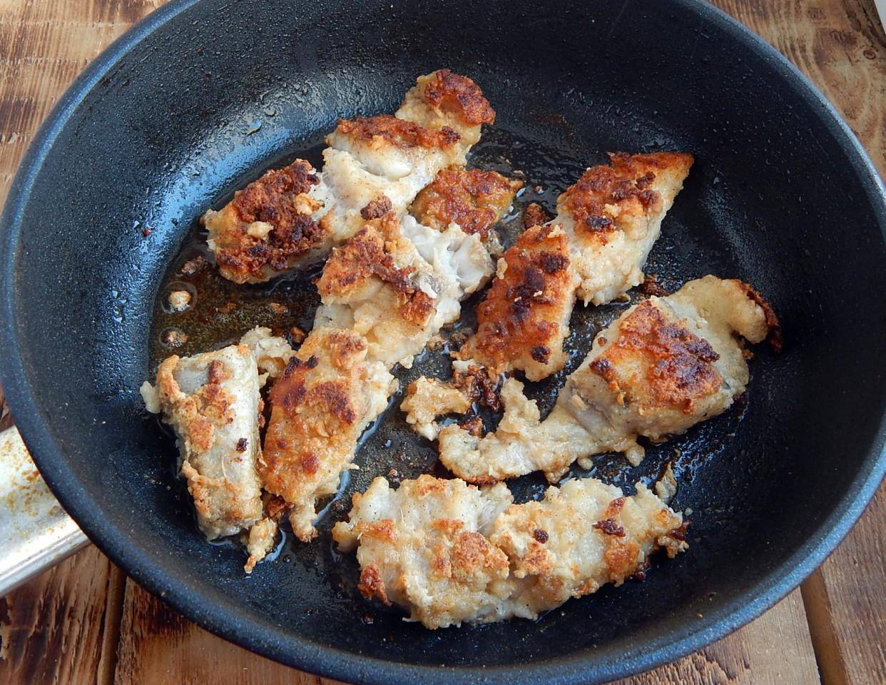Жареный морской окунь: 6 рецептов, как вкусно пожарить морского окуня на сковороде (+отзывы)