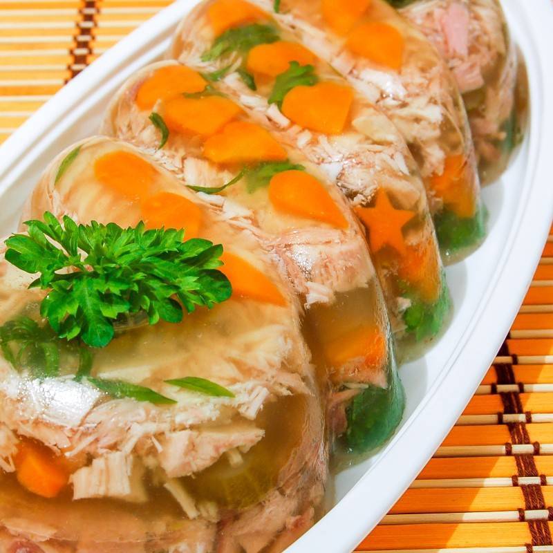 Заливное из рыбы с желатином к праздничному столу - 6 рецептов