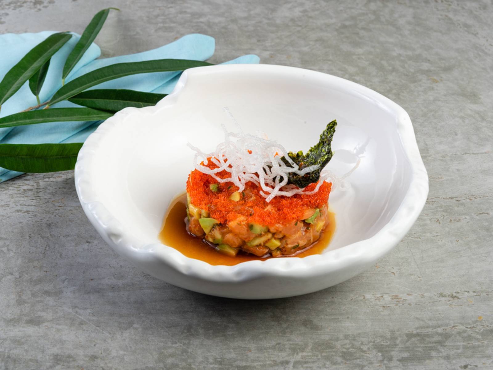 Тартар из лосося – кулинарный рецепт