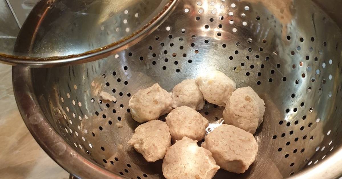 Сколько готовить котлеты на пару из мясного и рыбного фарша?