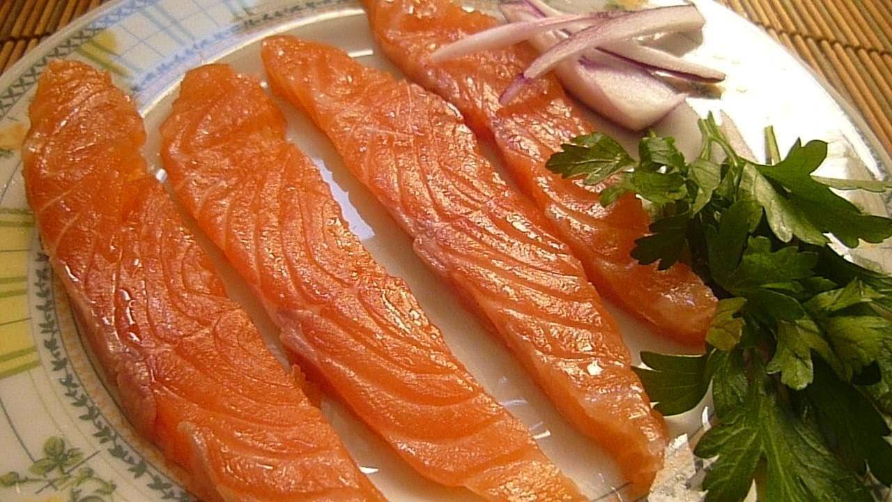 Как засолить красную рыбу вкусно и быстро   ? как быстро и вкусно засолить ? кулинарные рецепты