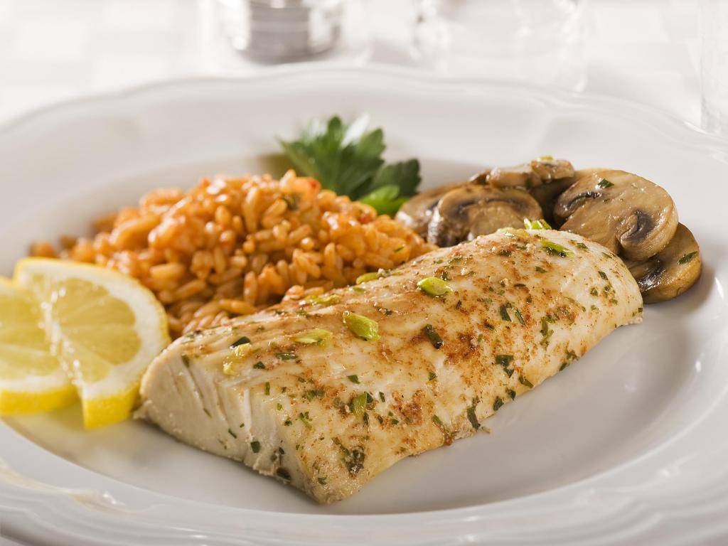 Гарнир к рыбе (жареной, запеченной, копченой): рецепты, что лучше приготовить