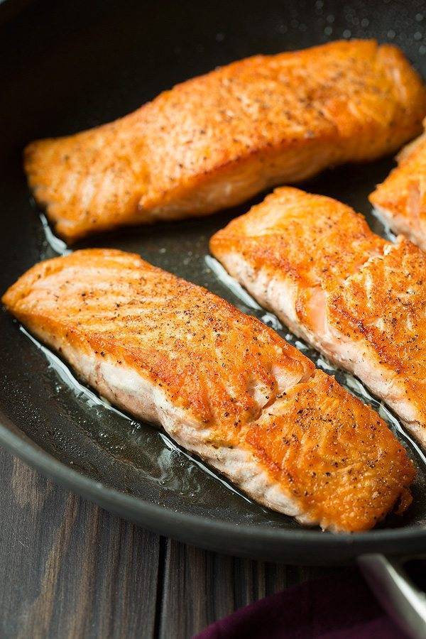Узнайте, как правильно жарить рыбу на сковороде