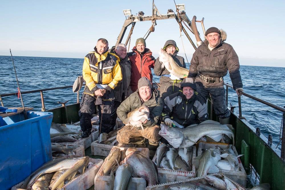Платная рыбалка в мурманской области: рыболовные туры, охотничьи базы и водоемы мурманской области