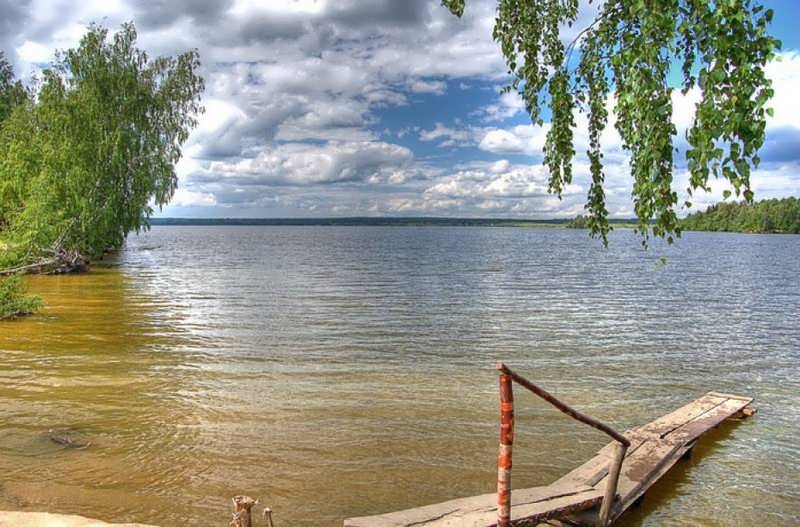 озеро ужин валдай рыбалка. dbd9428032bd32f25d8199413e4f7ad4. озеро ужин валдай рыбалка фото. озеро ужин валдай рыбалка-dbd9428032bd32f25d8199413e4f7ad4. картинка озеро ужин валдай рыбалка. картинка dbd9428032bd32f25d8199413e4f7ad4. Красивые и живописные озера находятся в Новгородской области, а именно по близости города Валдай, на территории национального парка. Самым большим, здесь считается Валдайское. Оно очень красивое, так как имеет песчаные берега и даже несколько островков, а также богатые рыбные запасы. Помимо Валдайского озера, рыбаки очень часто посещают Ужин. Этот водоём, образовался в узкой и глубокой борозде, что была пропахана древним ледником.