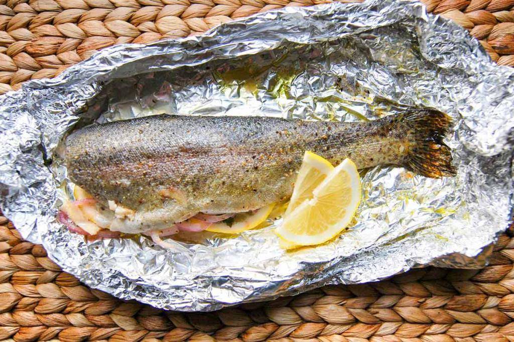 Голец – что за рыба, рецепты пирога, ухи, салата и правила засолки