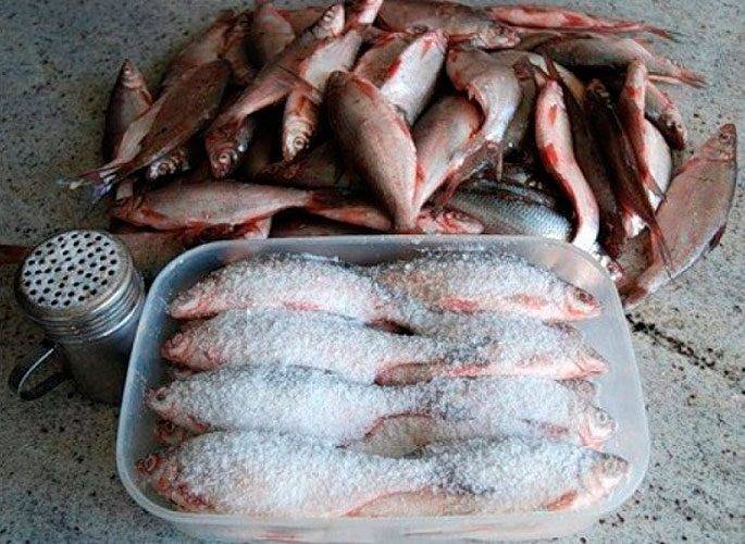 Как посолить рыбу в рассоле в домашних условиях вкусно